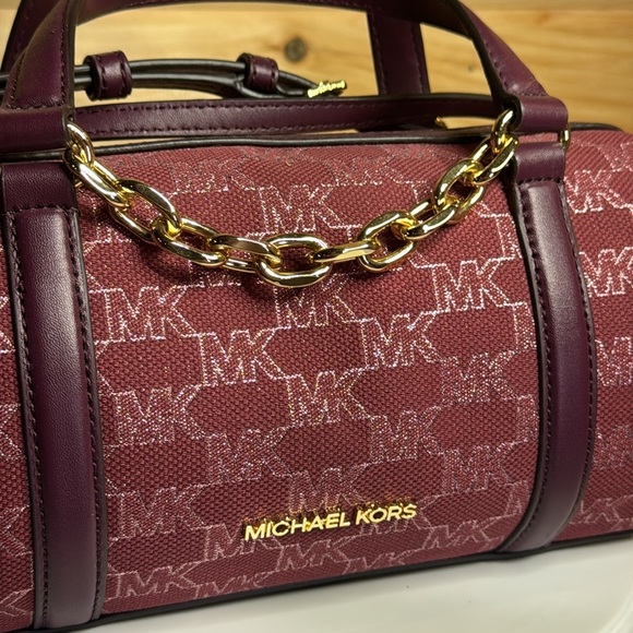 Michael Kors Zooey Medium Barrel Messenger Bag Mulberry Jacquard - Picture 11 of 16